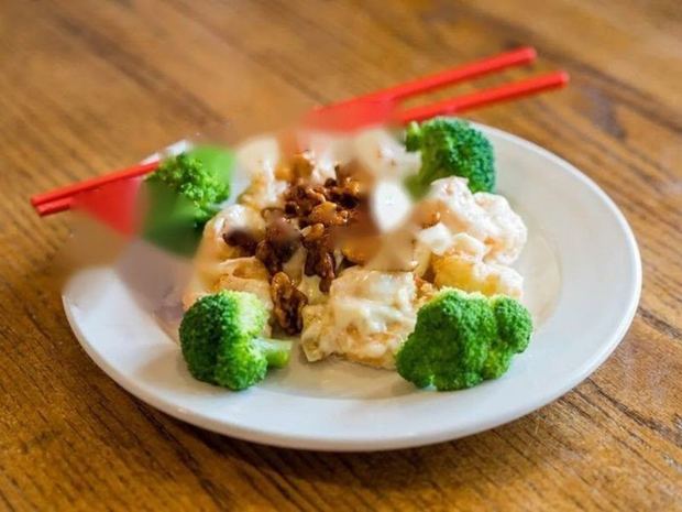 Walnut Shrimp plated
